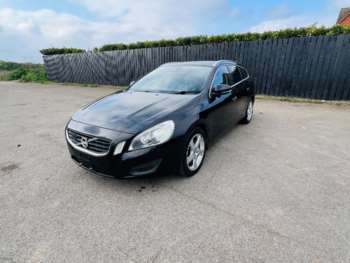 Used Volvo V60 2013 for sale - 74455205: Photo