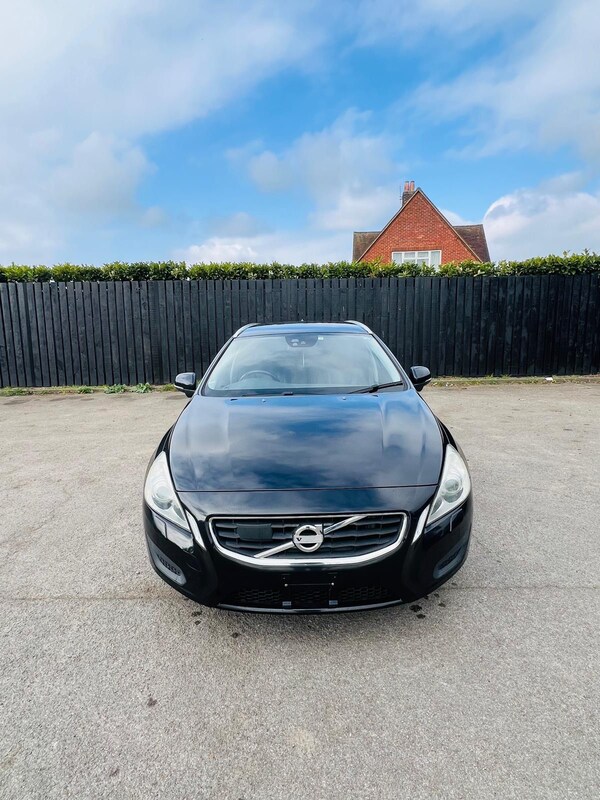 Used Volvo V60 for sale - 74455205: Photo 3