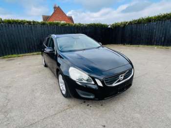 Used Volvo V60 2013 for sale - 74455205: Photo