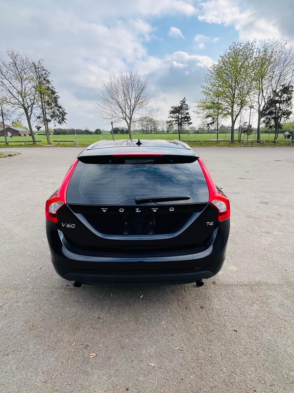Used Volvo V60 for sale - 74455205: Photo 8