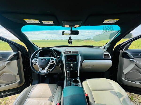 Used Ford Explorer 2024 for sale - 74967235: Photo 12