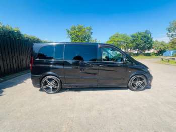 Used Mercedes-Benz V-Class 2014 for sale - 73997305: Photo