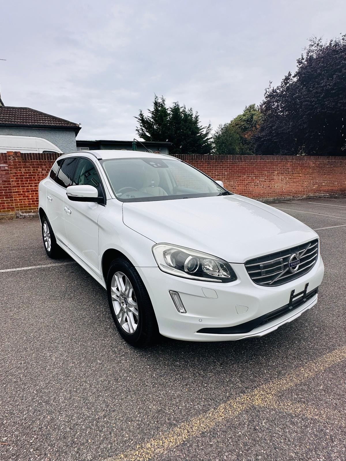 Used Volvo XC60 2014 for sale - 76022621: Photo 1