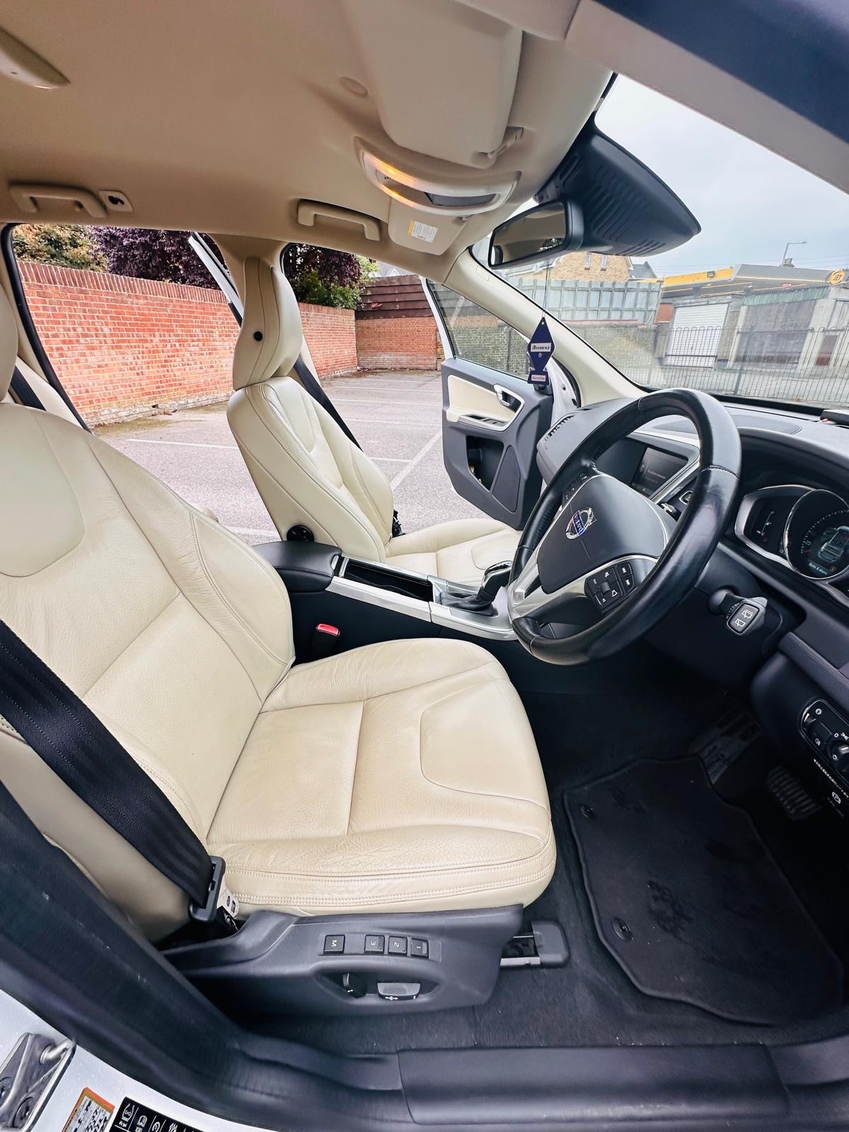 Used Volvo XC60 2014 for sale - 76022621: Photo 28