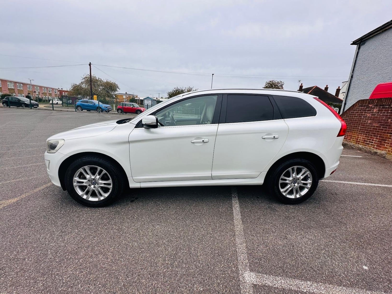 Used Volvo XC60 2014 for sale - 76022621: Photo 6