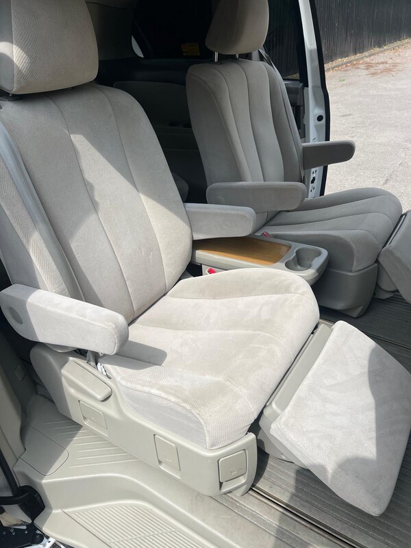 Used Toyota Estima for sale - 74967545: Photo 14
