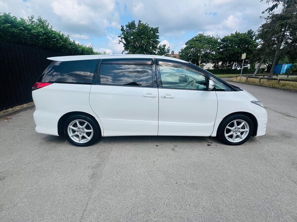 Used Toyota Estima for sale - 74967545: Photo 4