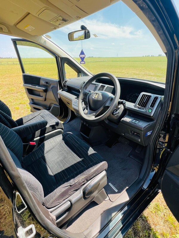Used Honda Stepwagon for sale - 74967084: Photo 20