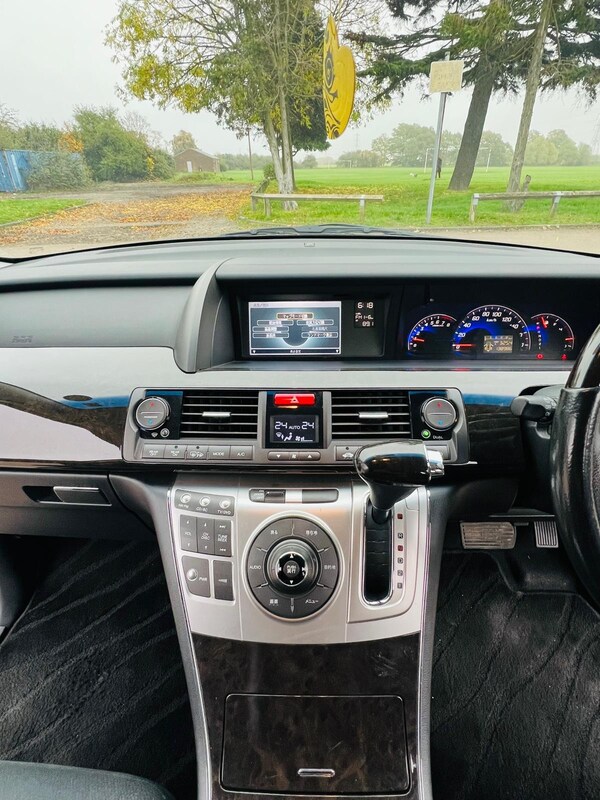 Used Honda Elysion 2024 for sale - 73985876: Photo 16