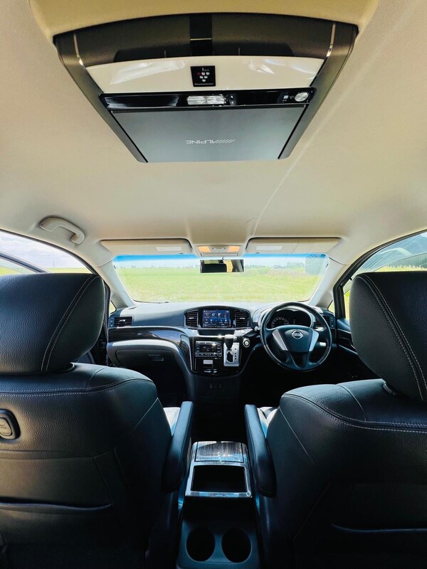 Used Nissan Elgrand for sale - 74967079: Photo 10
