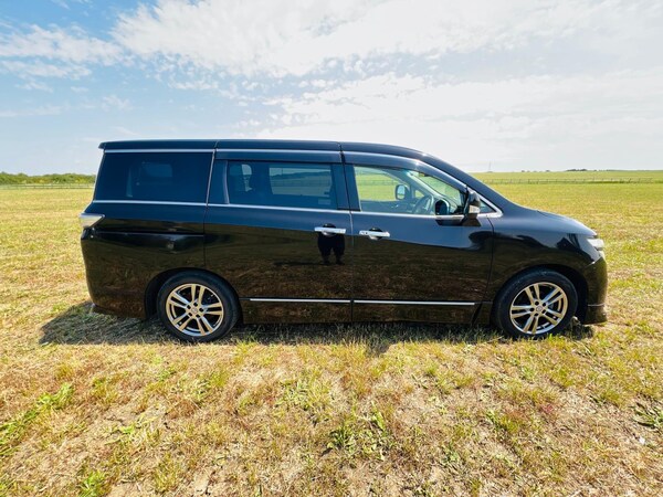 Used Nissan Elgrand for sale - 74967079: Photo 22