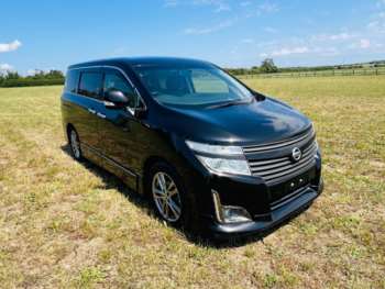 Used Nissan Elgrand 2013 for sale - 74967079: Photo