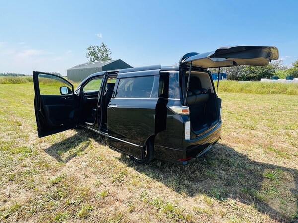Used Nissan Elgrand for sale - 74967079: Photo 7
