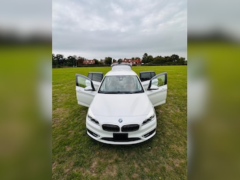 Used BMW 2 Series 2016 for sale - 76022624: Photo