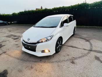 Used Toyota Wish 2013 for sale - 73986624: Photo