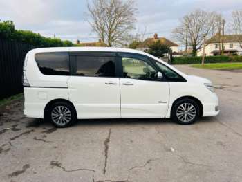 Used Nissan Serena 2015 for sale - 73985366: Photo