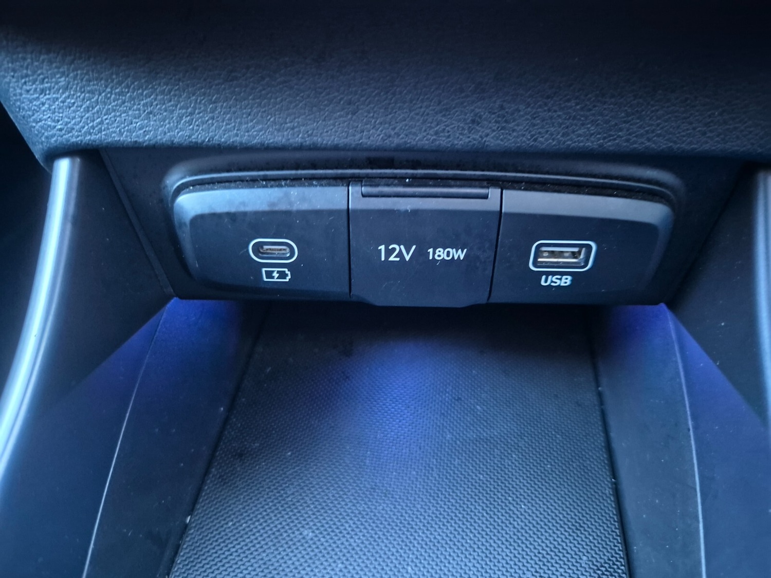 Used Hyundai BAYON 2024 for sale - 76350837: Photo 37