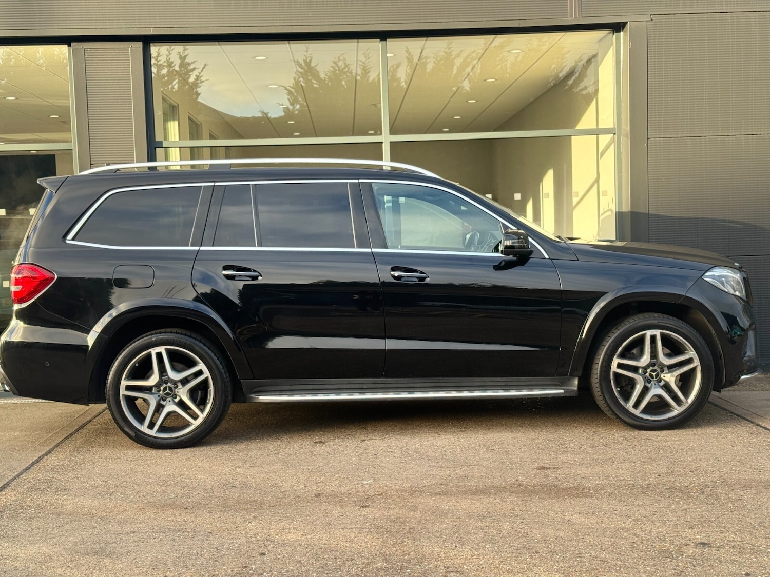 Used Mercedes-Benz GLS 2016 for sale - 77122601: Photo 23