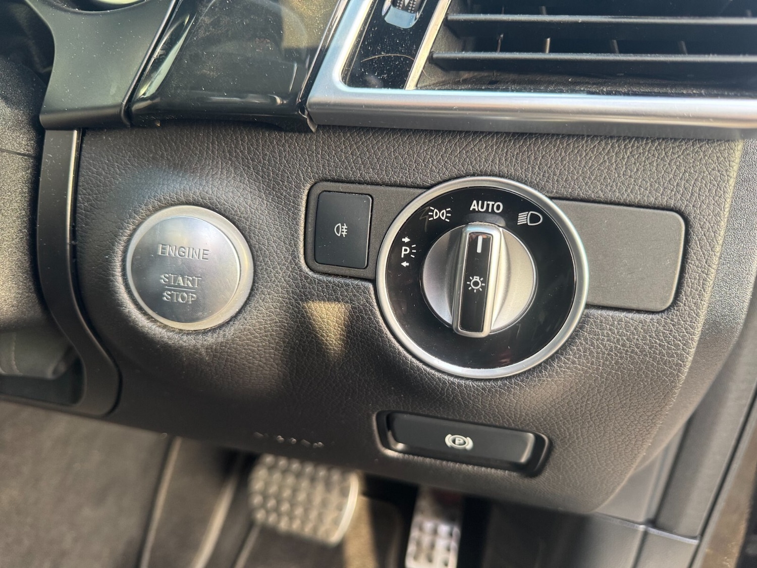 Used Mercedes-Benz GLS 2016 for sale - 77122601: Photo 33