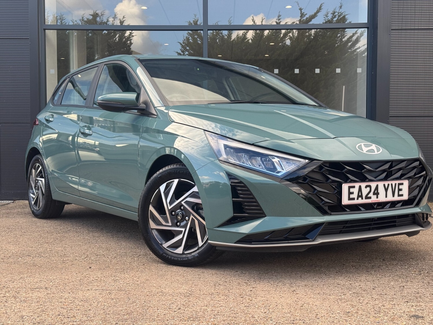 Used Hyundai i20 2024 for sale - 76350863: Photo 2