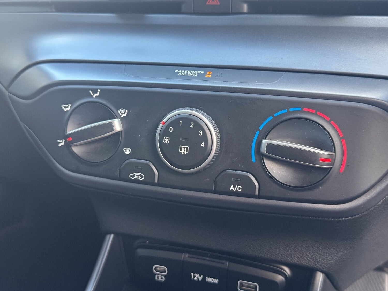 Used Hyundai i20 2024 for sale - 76350863: Photo 39