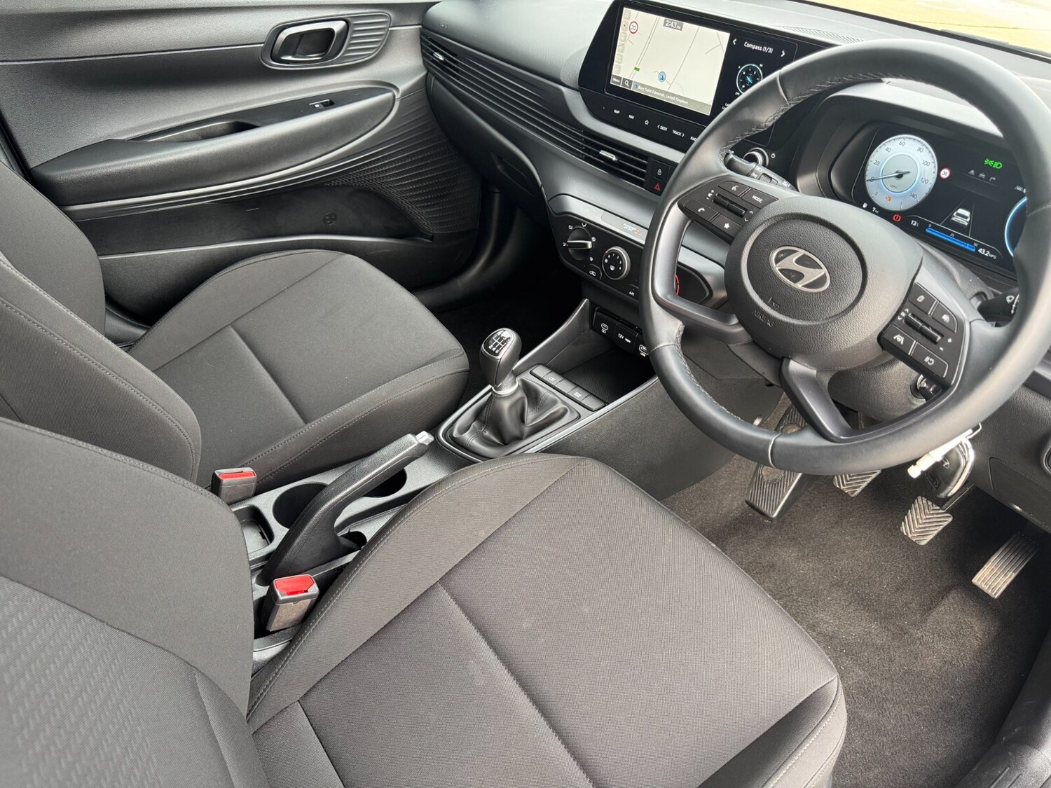 Used Hyundai i20 2024 for sale - 76350833: Photo 27