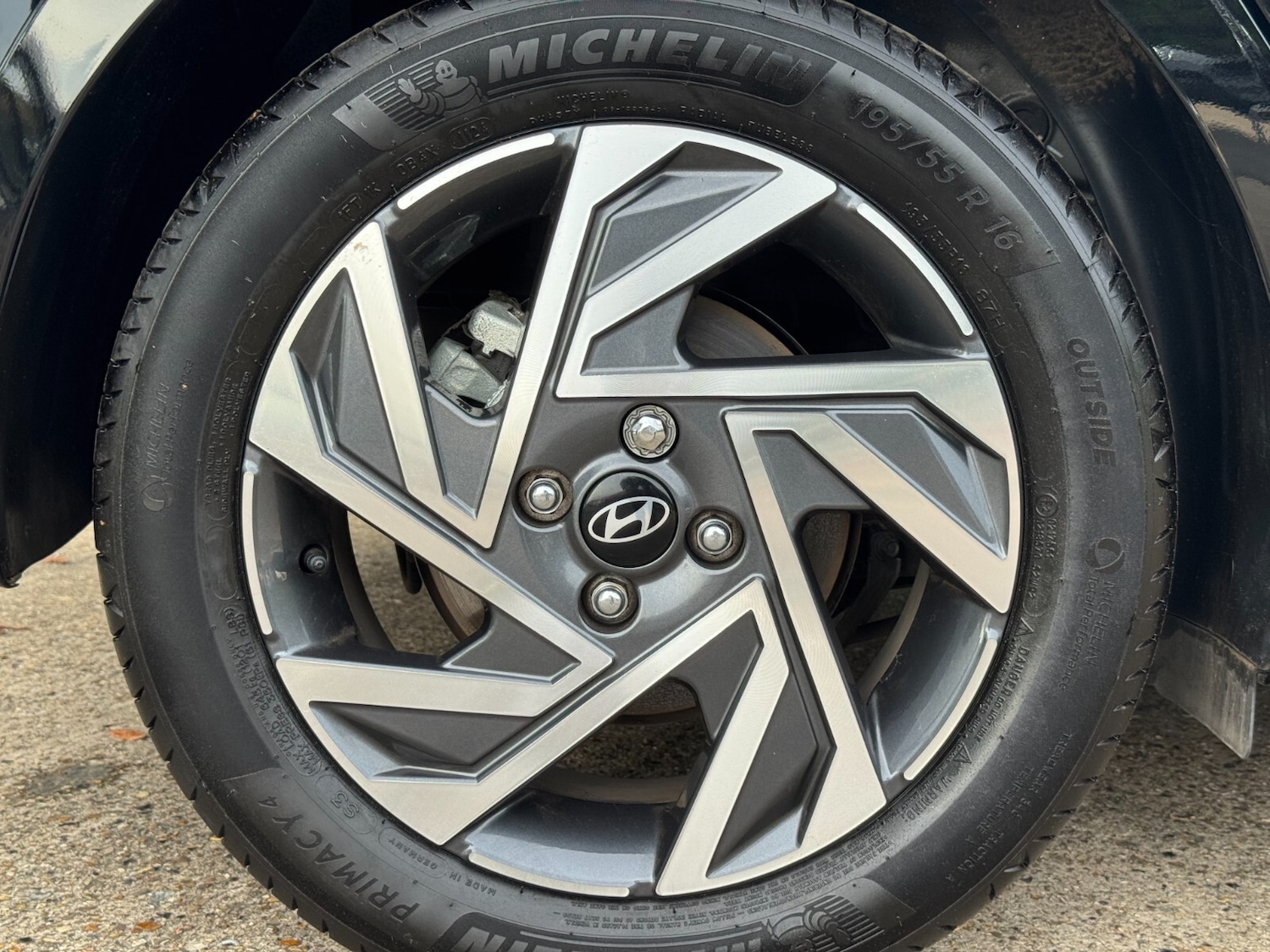 Used Hyundai i20 2024 for sale - 76350833: Photo 44