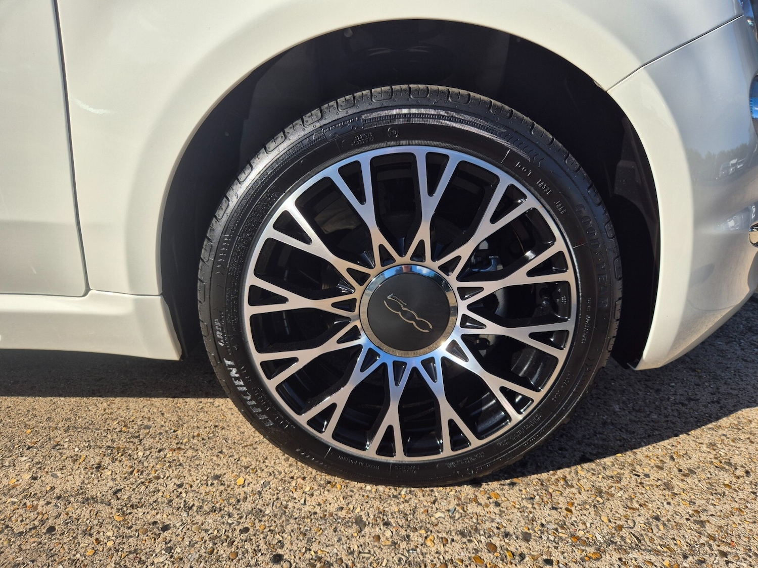 Used Fiat 500 2024 for sale - 78186960: Photo 4