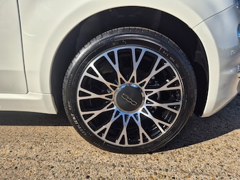 Used Fiat 500 2024 for sale - 78186960: Photo