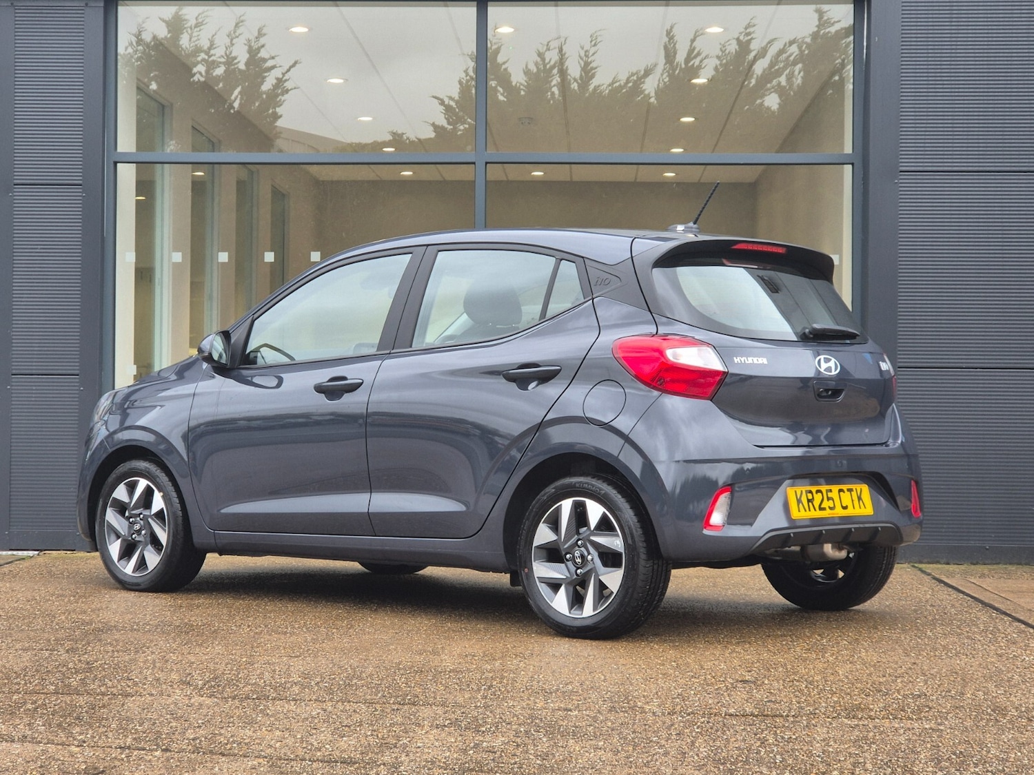 Used Hyundai i10 2025 for sale - 77178174: Photo 5