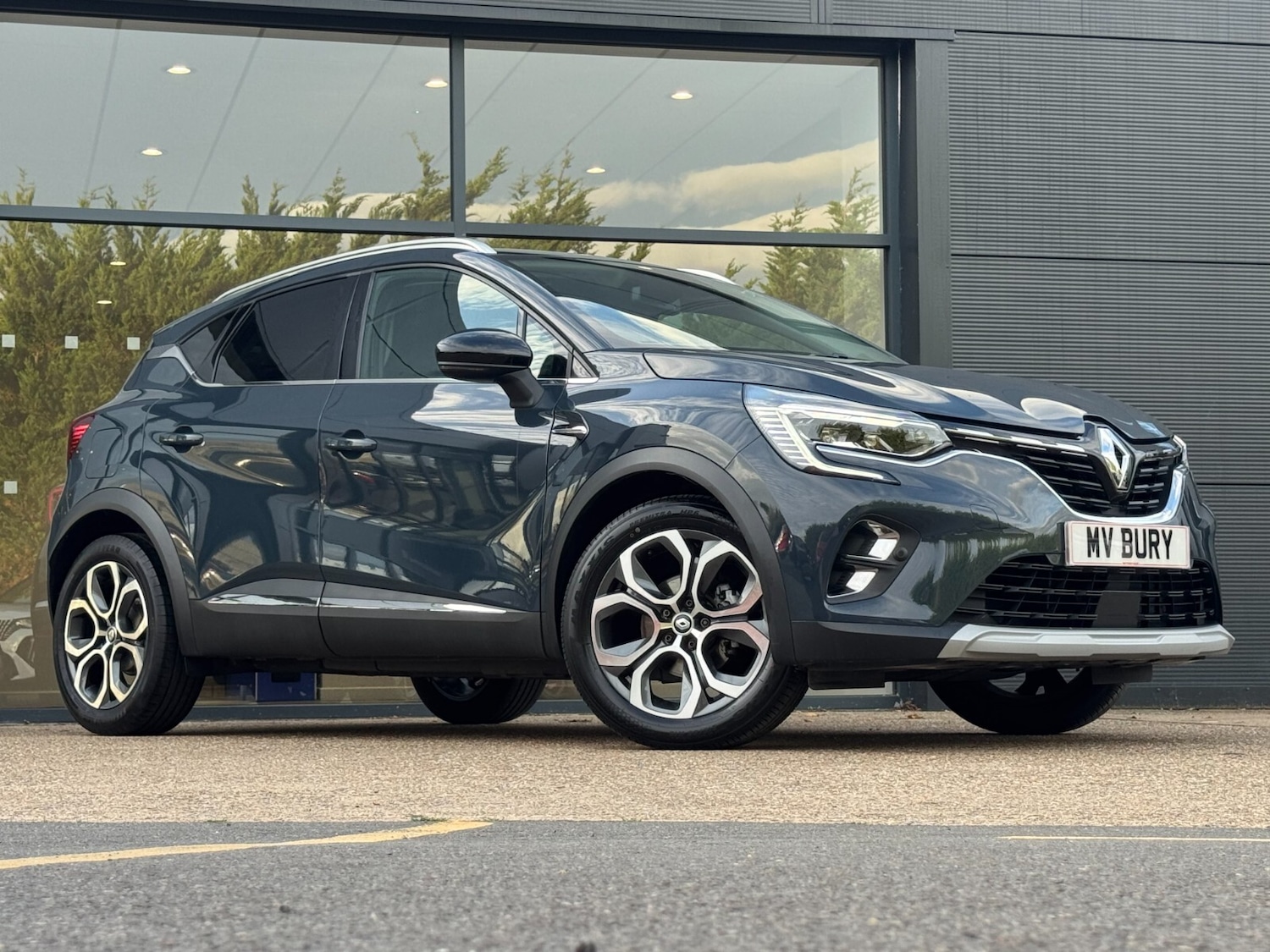 Used Renault Captur 2022 for sale - 76410582: Photo 23