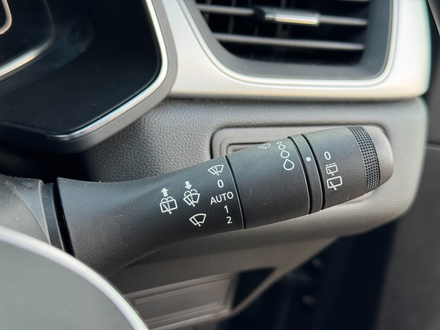 Used Renault Captur 2022 for sale - 76410582: Photo 34