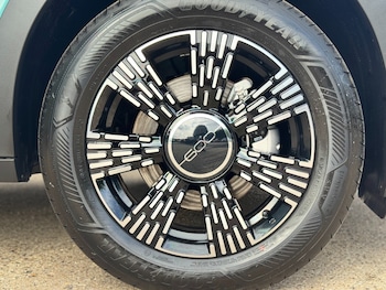 Used Fiat 600 undefined for sale - 77360533: Photo