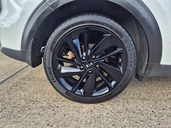 Used Kia Niro 2017 for sale - 78536633: Photo