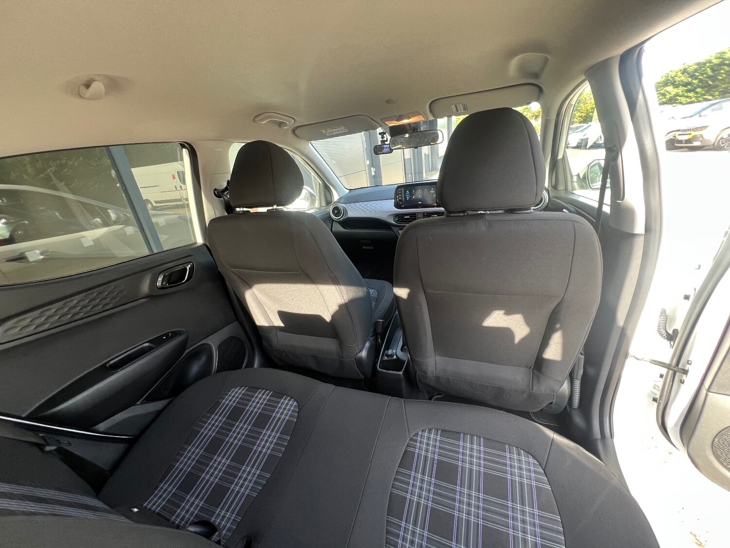 Used Hyundai i10 2024 for sale - 76350767: Photo 16