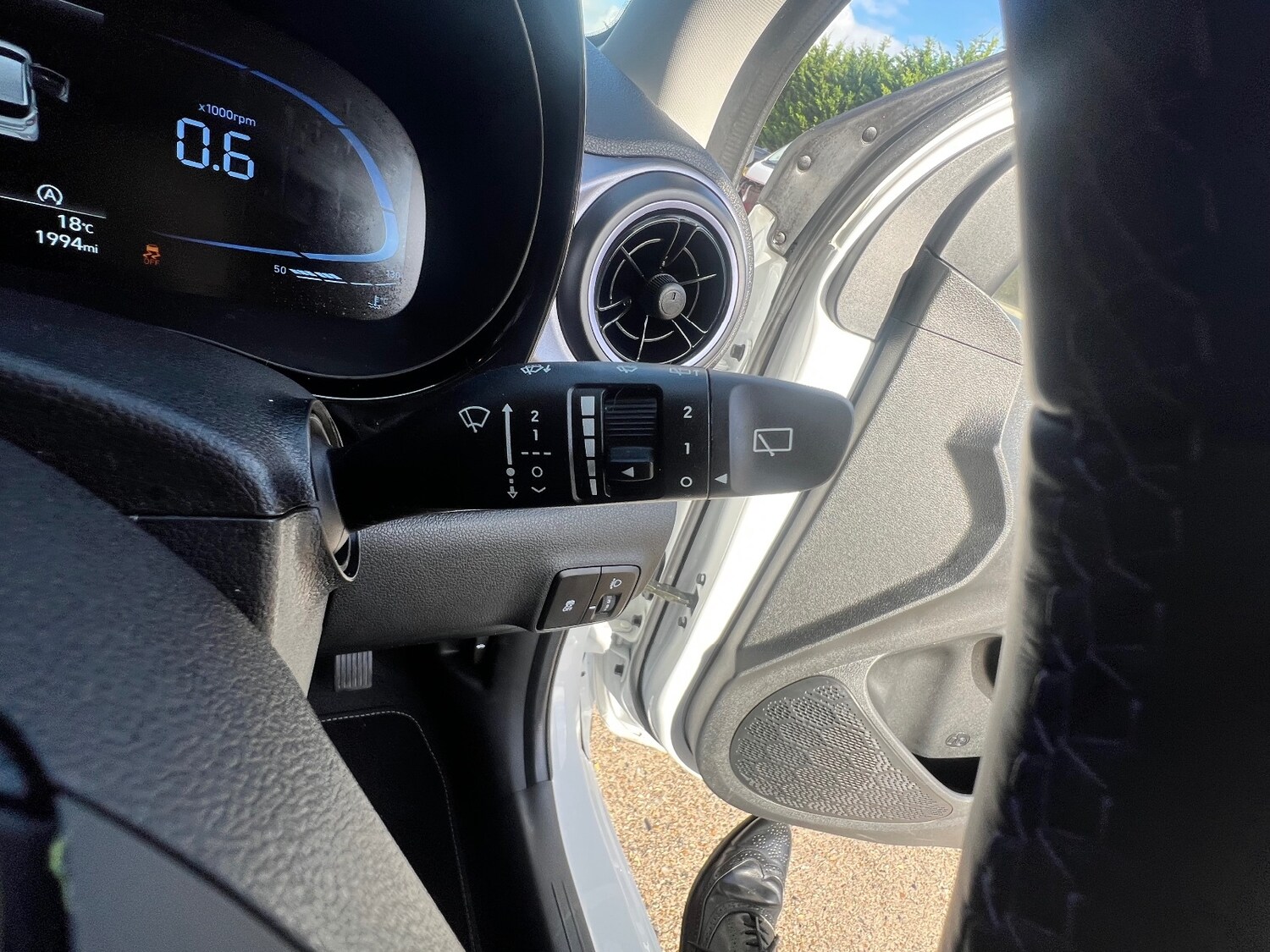 Used Hyundai i10 2024 for sale - 76350767: Photo 20