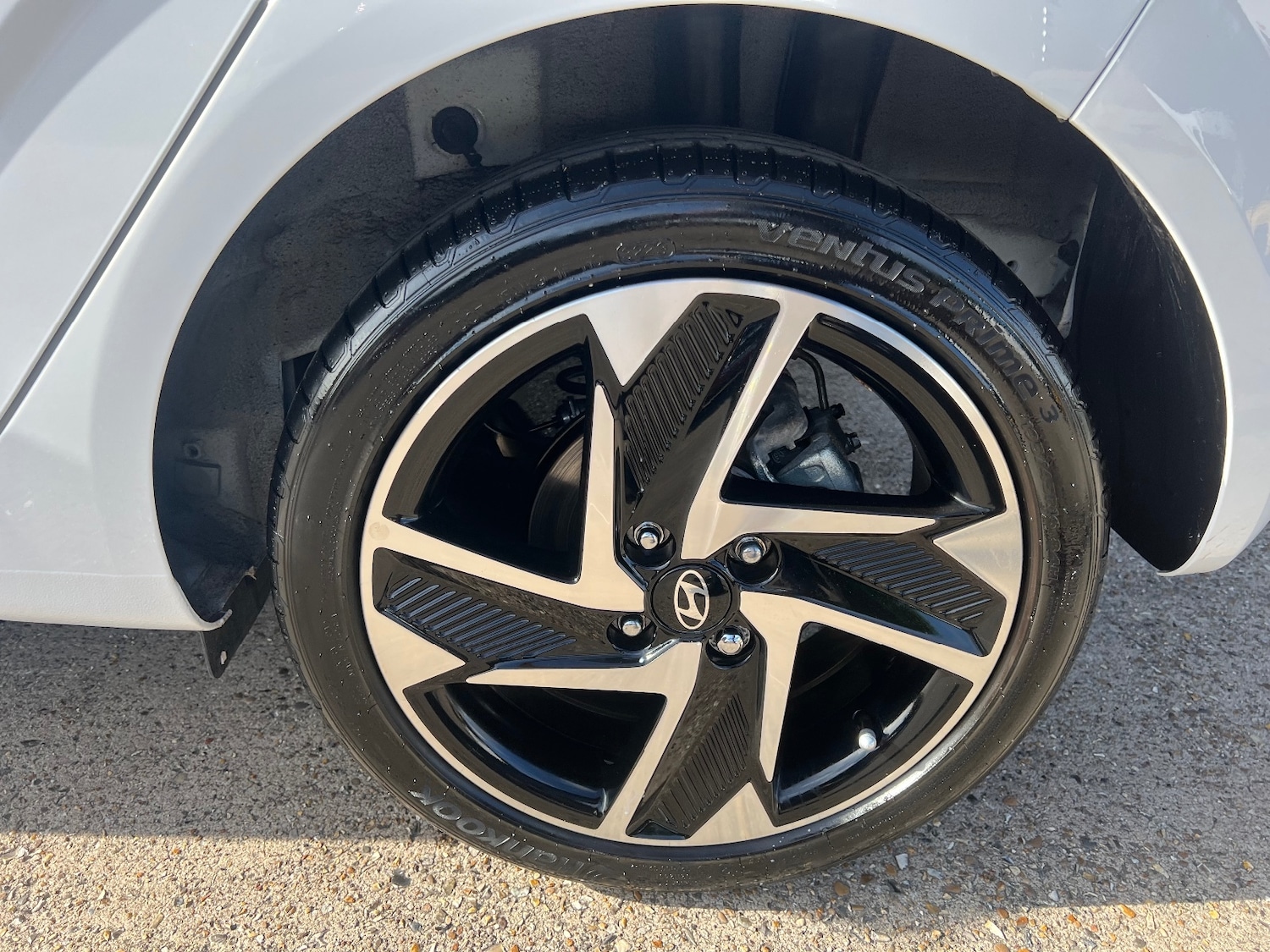 Used Hyundai i10 2024 for sale - 76350767: Photo 41