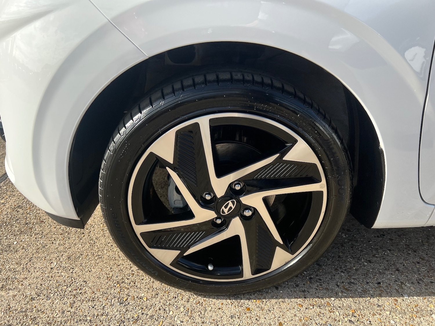 Used Hyundai i10 2024 for sale - 76350767: Photo 42