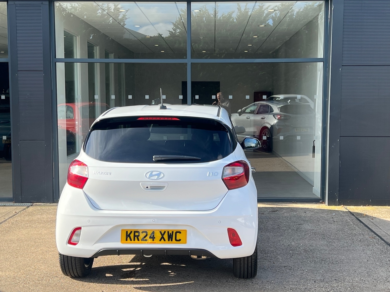 Used Hyundai i10 2024 for sale - 76350767: Photo 8