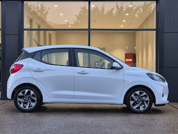 Used Hyundai i10 2025 for sale - 77186364: Photo