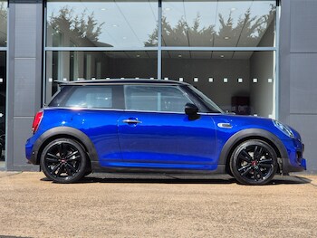Used MINI Hatch 2019 for sale - 75380769: Photo