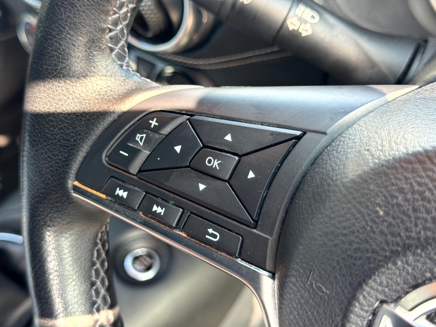 Used Nissan Juke 2023 for sale - 78172546: Photo 36