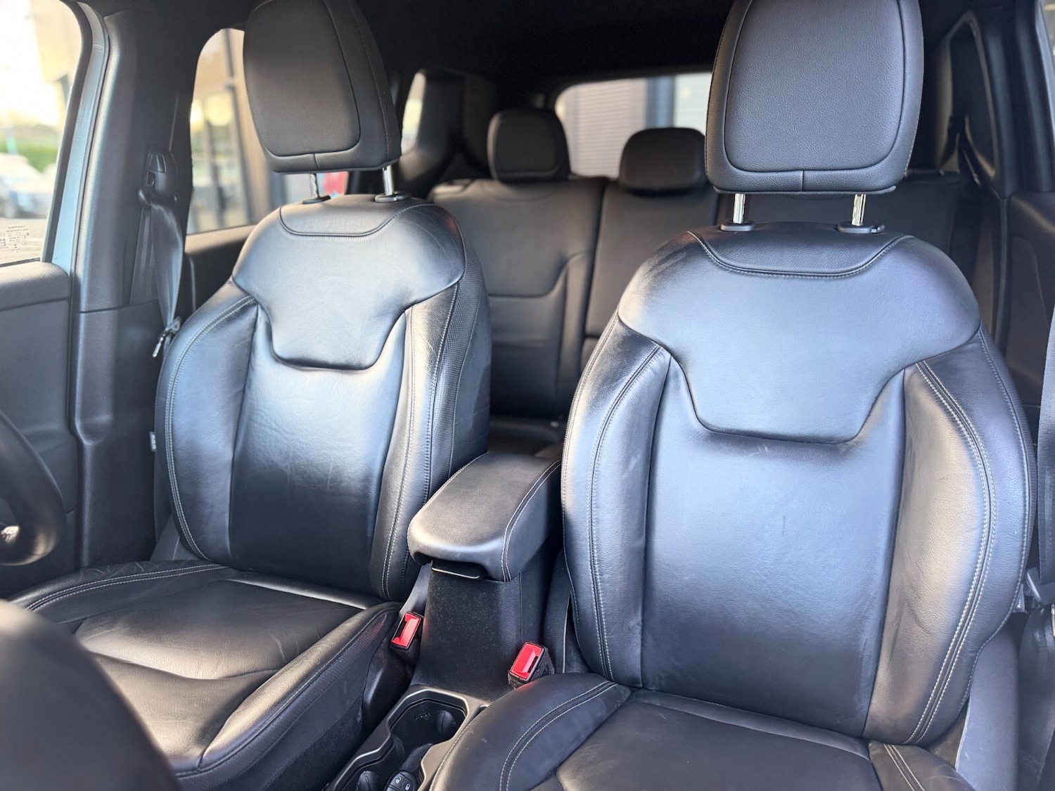 Used Jeep Renegade 2020 for sale - 77067833: Photo 28