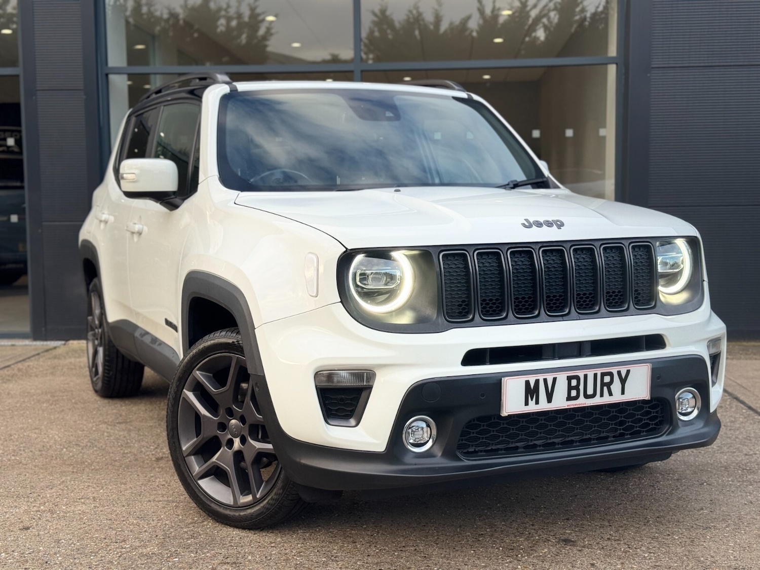 Used Jeep Renegade 2020 for sale - 77067833: Photo 3