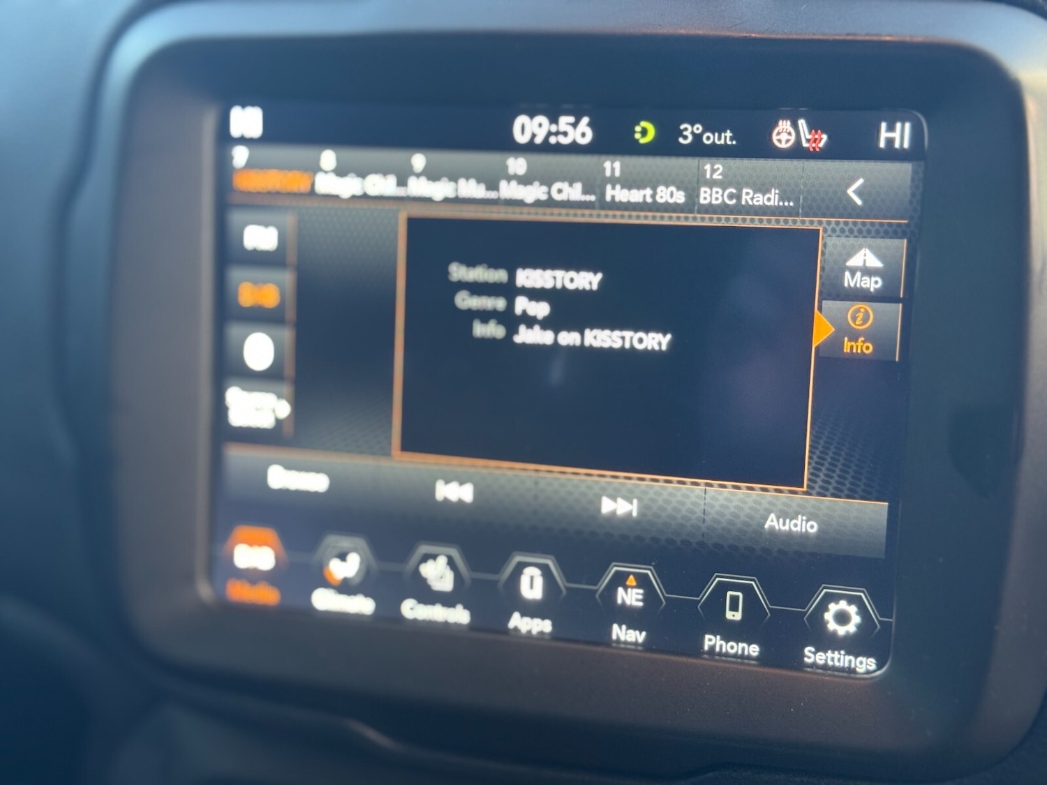 Used Jeep Renegade 2020 for sale - 77067833: Photo 37