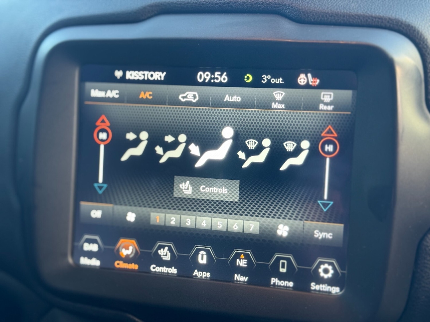 Used Jeep Renegade 2020 for sale - 77067833: Photo 39