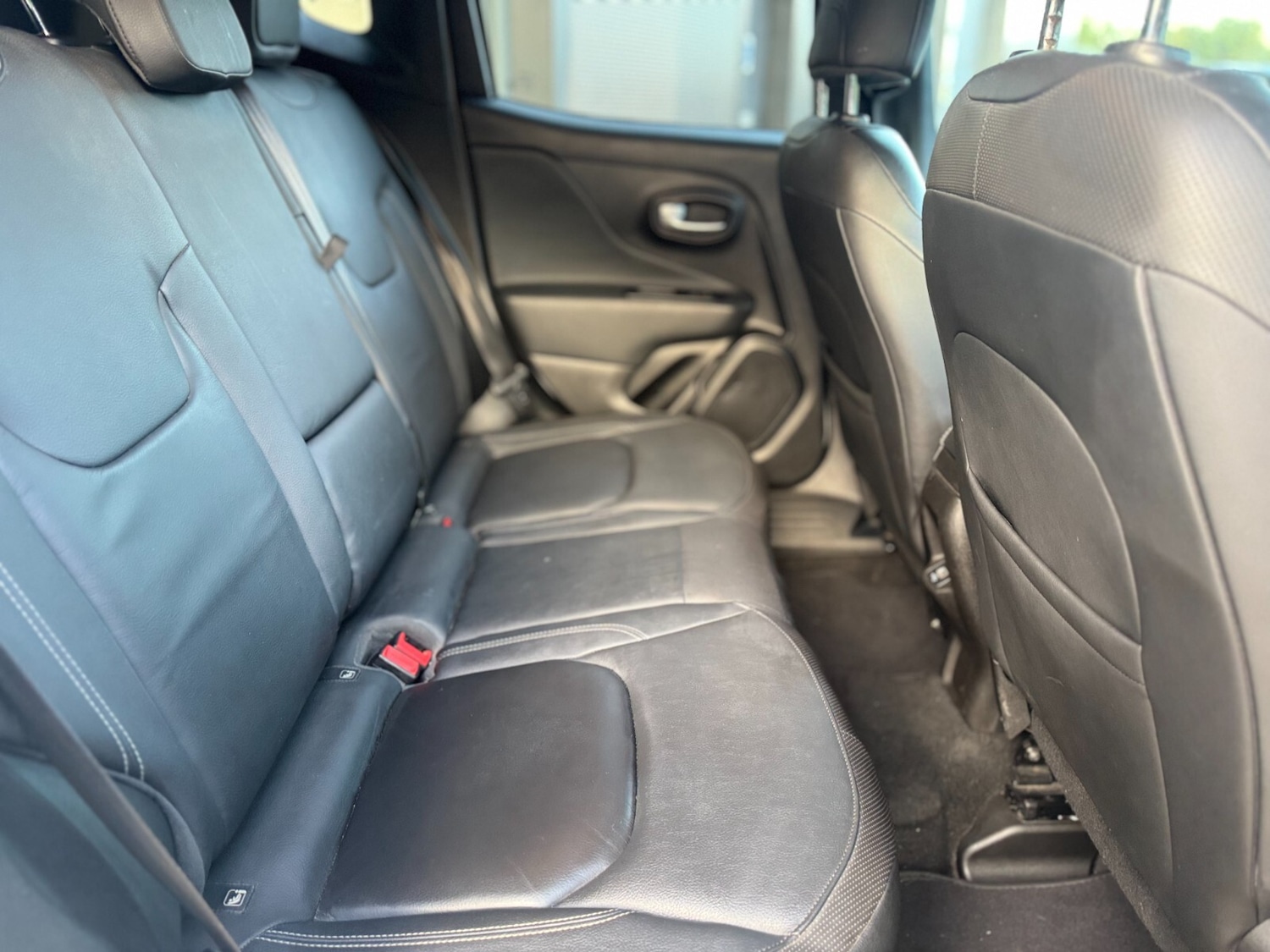 Used Jeep Renegade 2020 for sale - 77067833: Photo 46