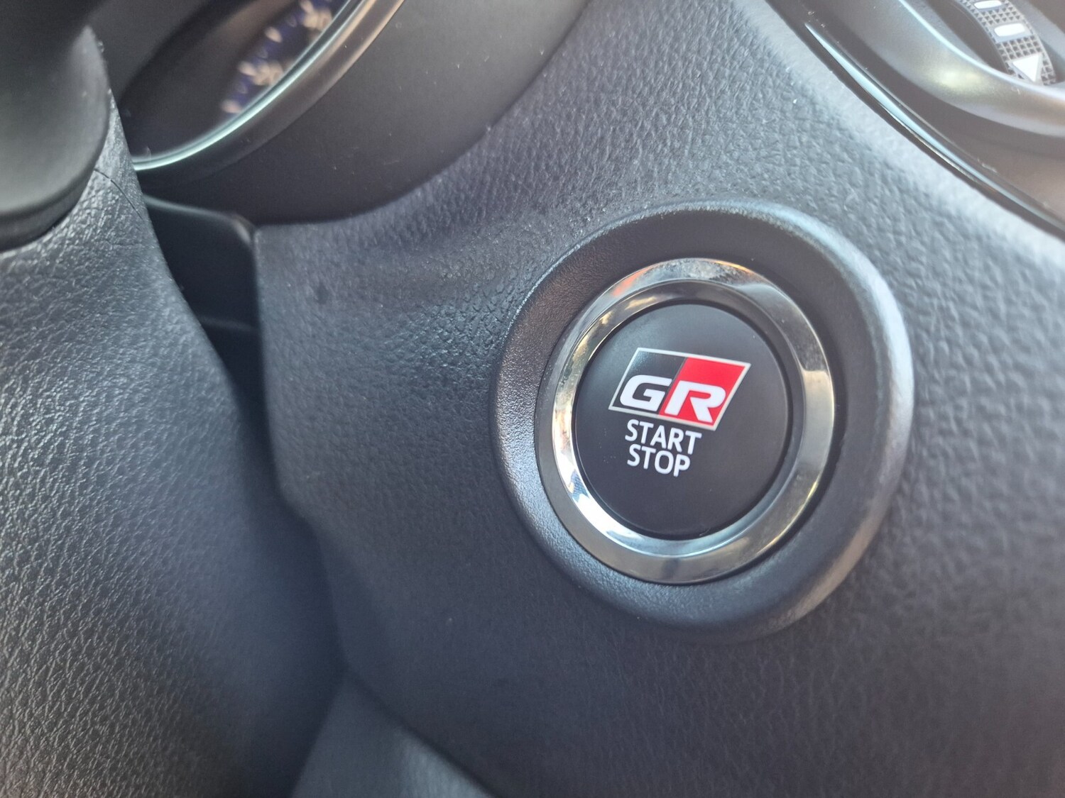 Used Toyota C-HR 2022 for sale - 77576309: Photo 38