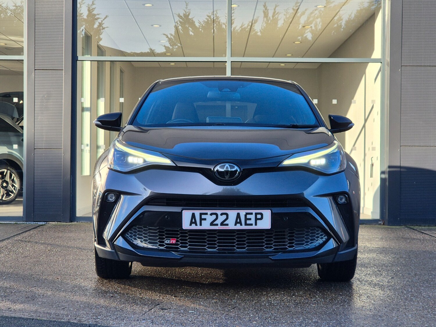 Used Toyota C-HR 2022 for sale - 77576309: Photo 8