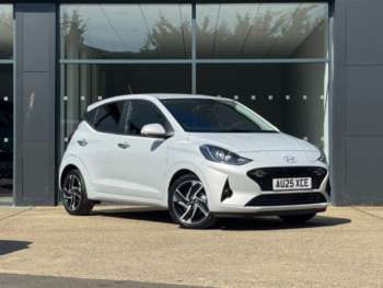 2025 - 1.0 [63] Premium 5dr [Nav]